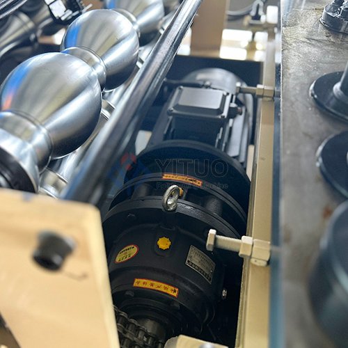828 Glazed Tile Roll Forming Machine Detail (5)