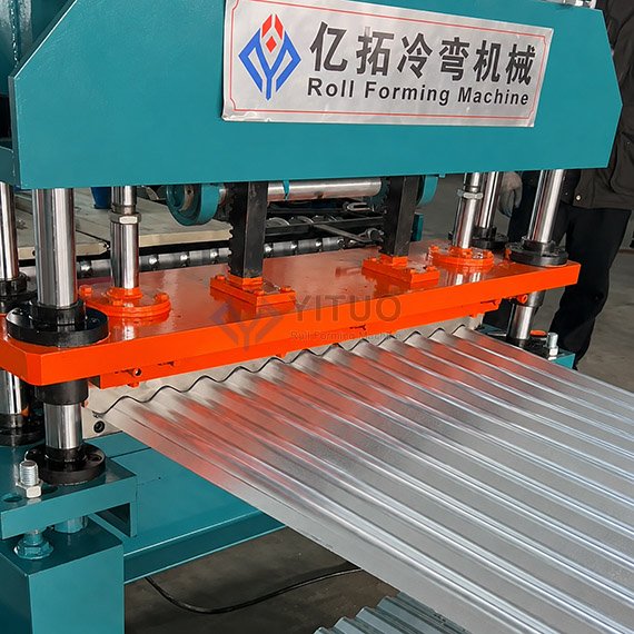 Processus de fabrication d'une machine de production de toitures en tôle ondulée (2)