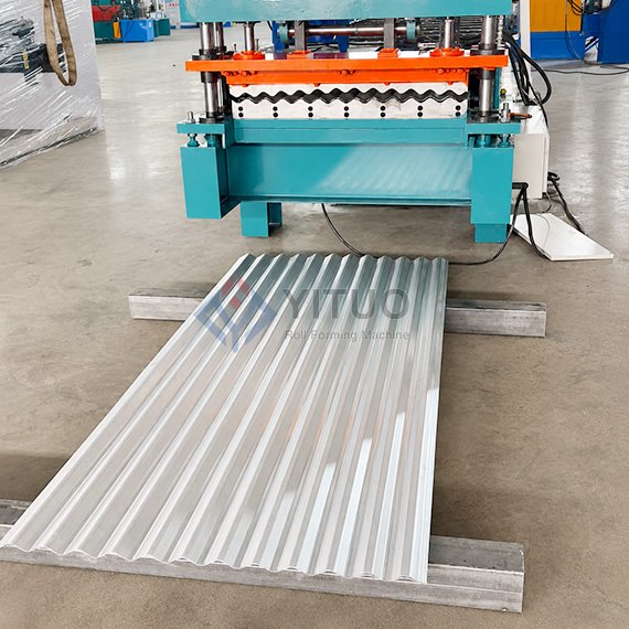 Processus de fabrication d'une machine de production de toitures en tôle ondulée (3)