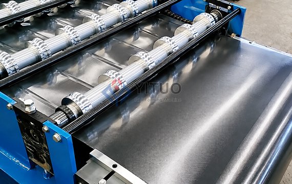 Processo de funcionamento da máquina de perfilagem de rolos para azulejos esmaltados (2)