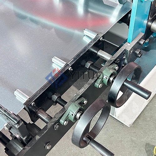 Clip Lock Roof Roll Forming Machine Features (1)