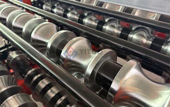 Three Layer Roll Forming Machine Working Process (2)