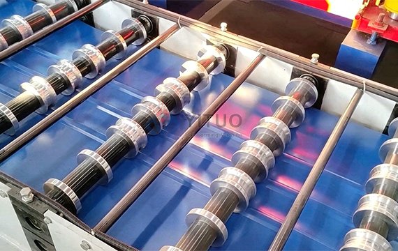 Trapezoidal Wall Panel Roll Forming MachineWorking Process (6)